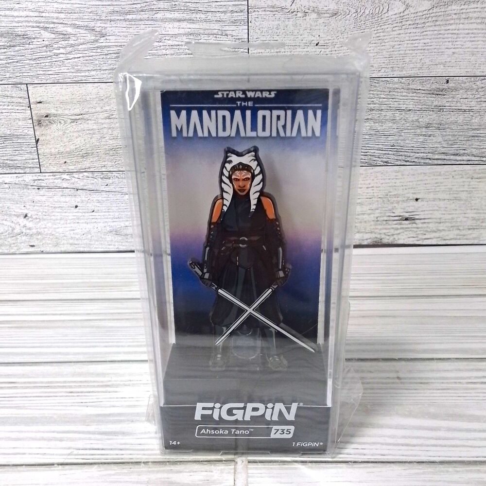 FiGPiN Star Wars The Mandalorian Ahsoka Tano Metal Lapel Pin Disney #735